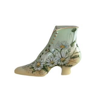 Limoges Victorian Button Up Shoe Figurine Daisy Floral Handpainted Vintage